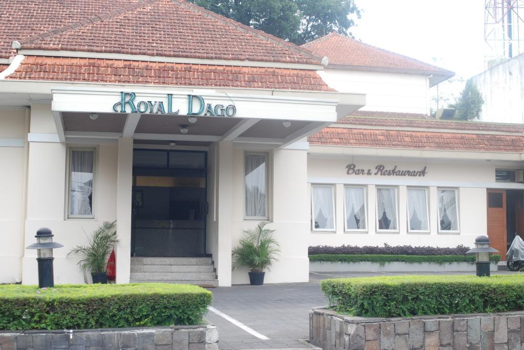 Hotel Royal Dago バンドゥン エクステリア 写真
