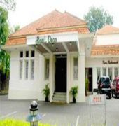 Hotel Royal Dago バンドゥン エクステリア 写真