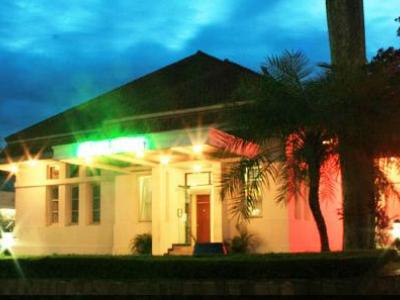 Hotel Royal Dago バンドゥン エクステリア 写真